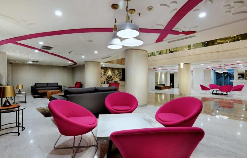 בית מלון כפרי Mercure Jayapura