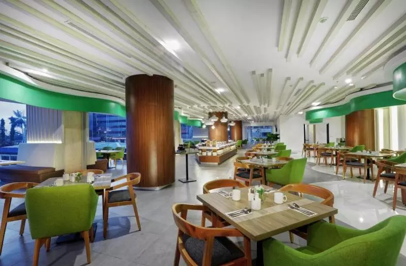 ホテル Mercure Jayapura