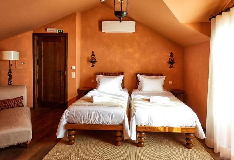 בית מלון כפרי Silver Coast Beach Residence