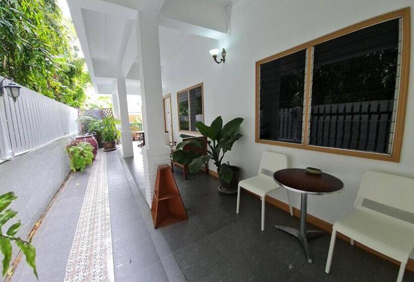 פנסיון 88 Backpackers Hua Hin