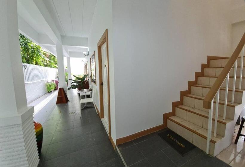 פנסיון 88 Backpackers Hua Hin