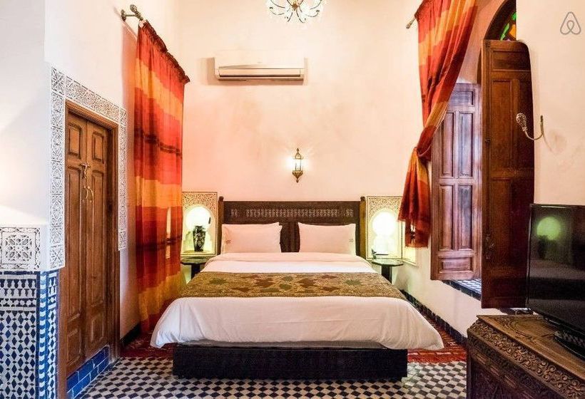 膳宿费 Palais Batha