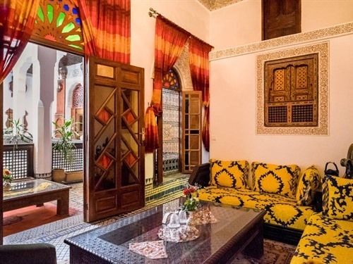 膳宿费 Palais Batha