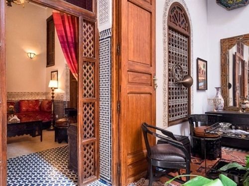 膳宿费 Palais Batha