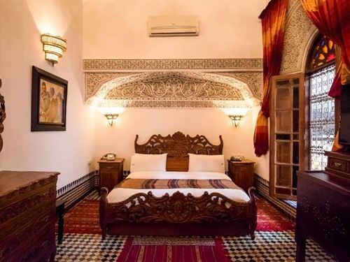 膳宿费 Palais Batha