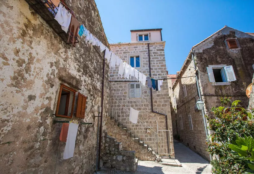 Villa En Ville