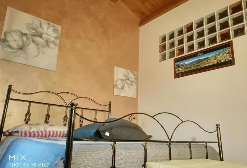 Aamiaismajoitus (B&B) Agriturismo Casa Della Nonna