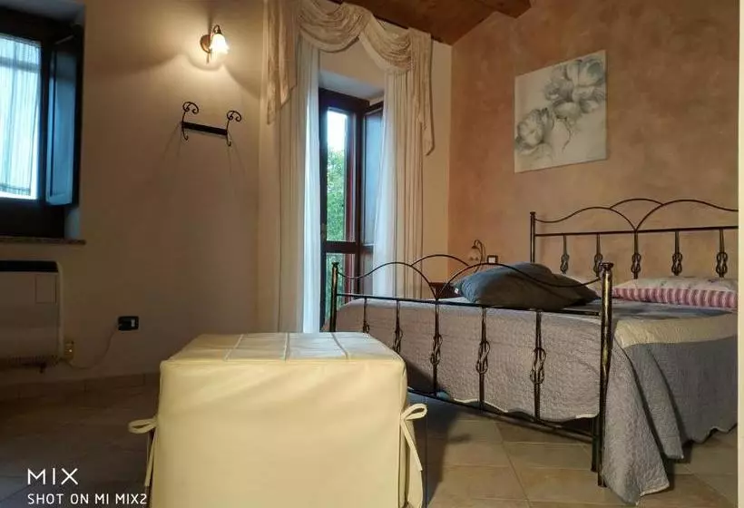 Aamiaismajoitus (B&B) Agriturismo Casa Della Nonna
