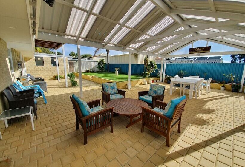 ベッドアンドブレックファースト Palm Beach Guest House