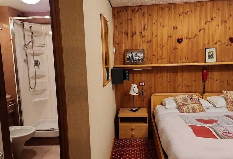 Отель Apartments Suites Lac Bleu