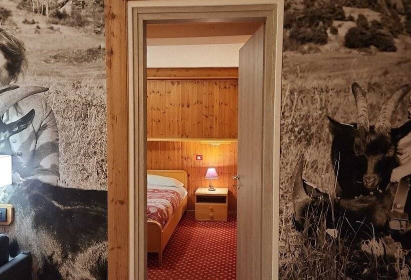 Отель Apartments Suites Lac Bleu