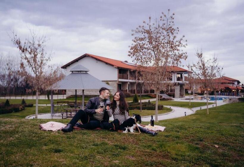 בית מלון כפרי Boutique Complex Trakiets