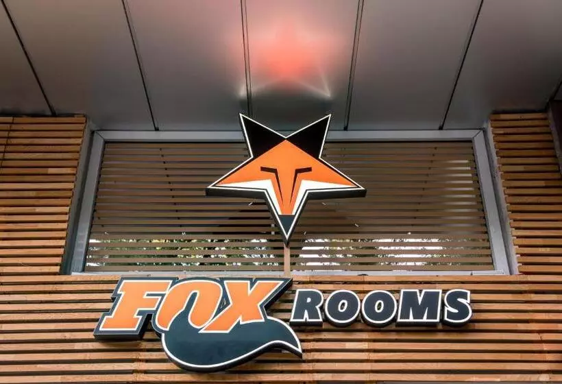 هتل Fox Rooms Apart