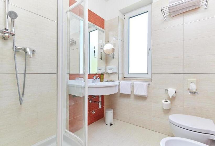 בית מלון כפרי Villa Smeralda