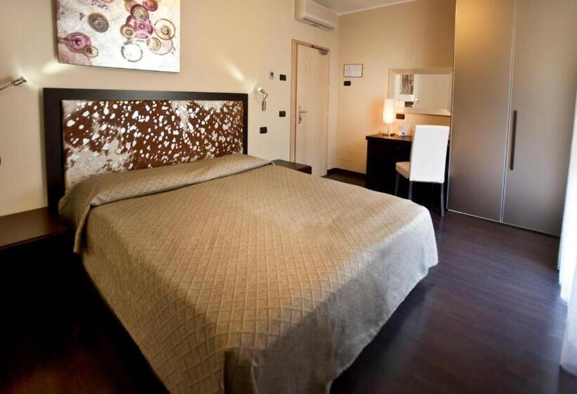 בית מלון כפרי Villa Smeralda