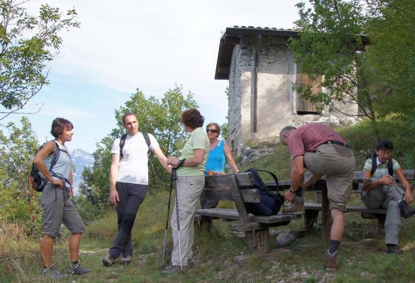 בית מלון כפרי Villa Smeralda