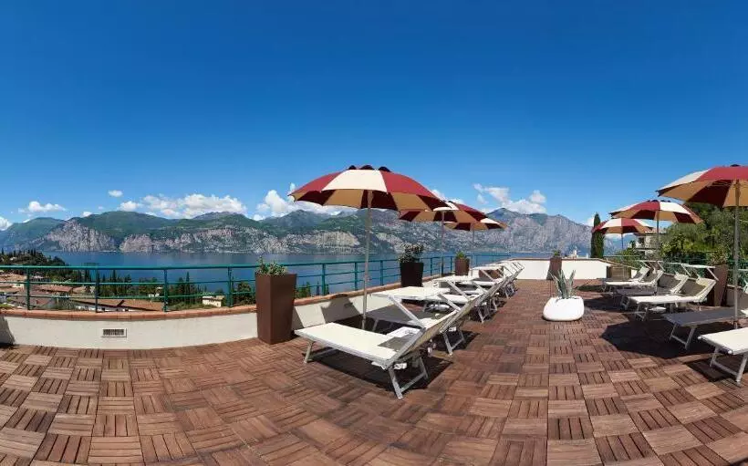 ホテル Villa Smeralda
