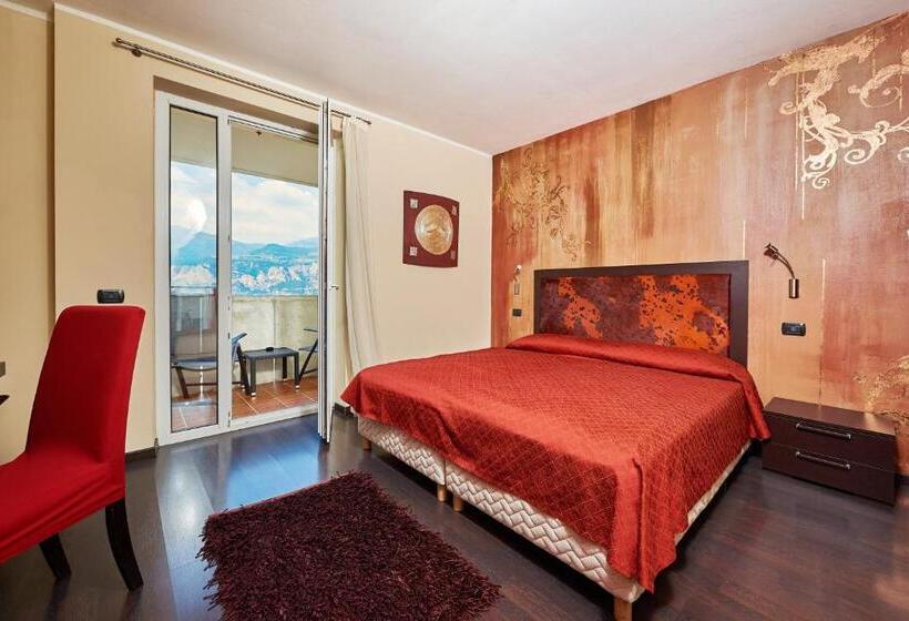 בית מלון כפרי Villa Smeralda