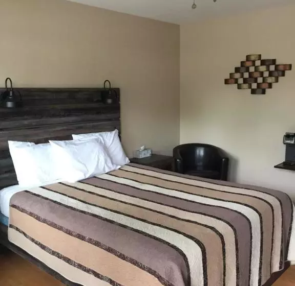 Motelli Kacee's Northern Suites