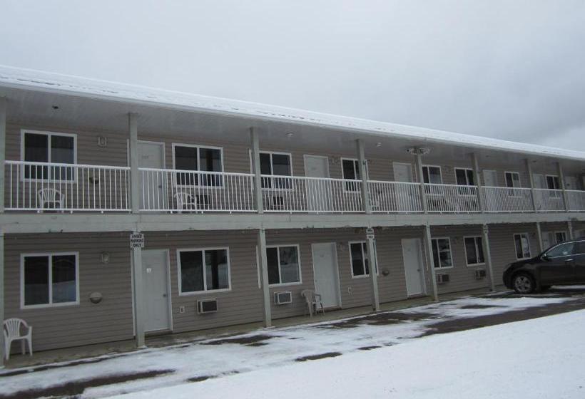 Motel Kacee's Northern Suites