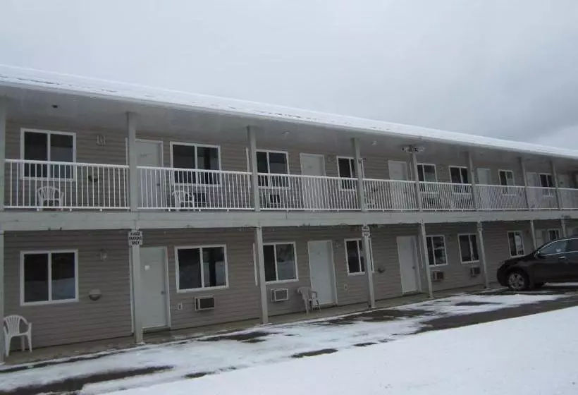 Motelli Kacee's Northern Suites