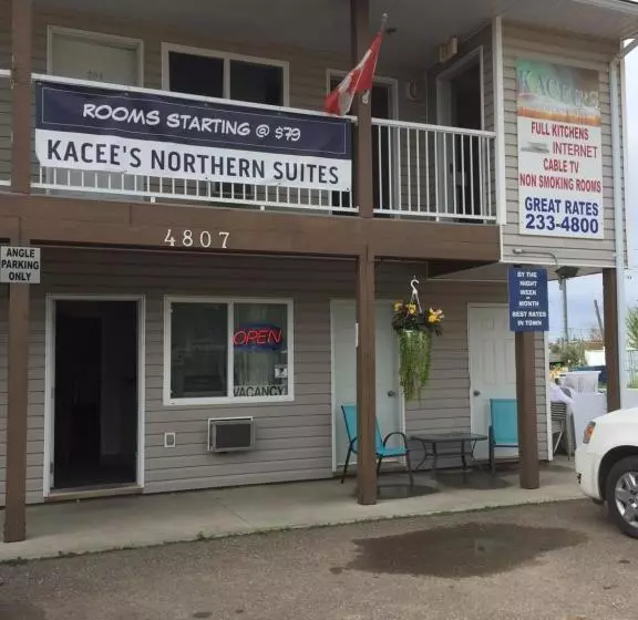 Motelli Kacee's Northern Suites