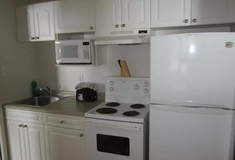 Motelli Kacee's Northern Suites