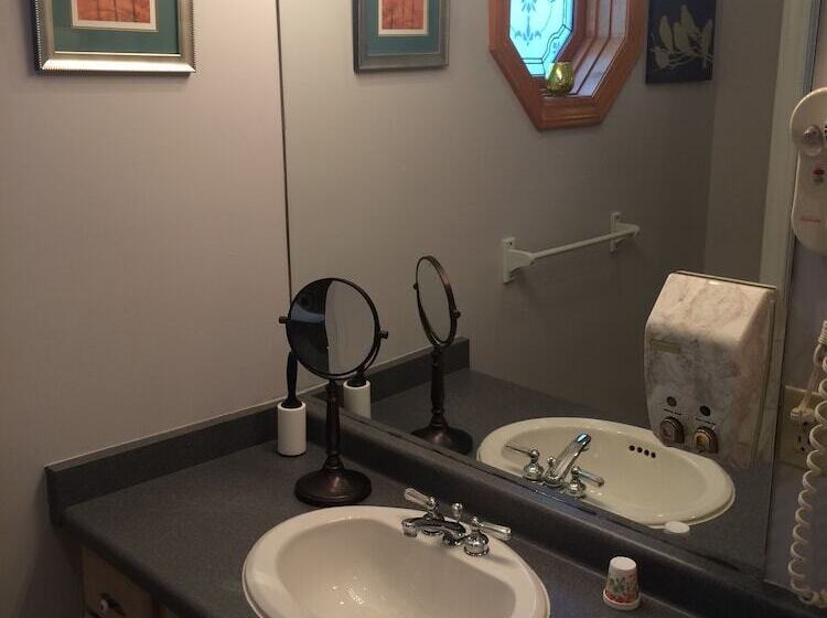 Ye Olde Walkerville Bed & Breakfast