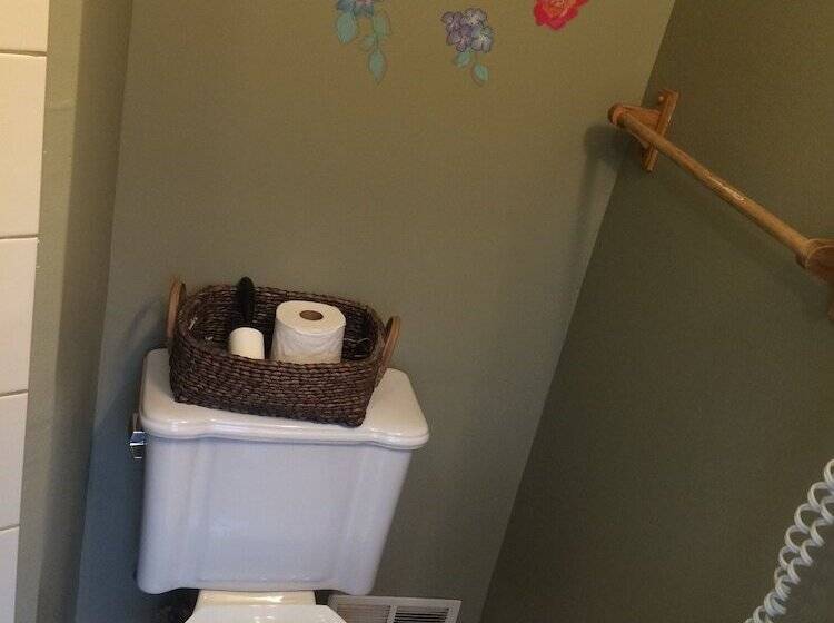 Ye Olde Walkerville Bed & Breakfast