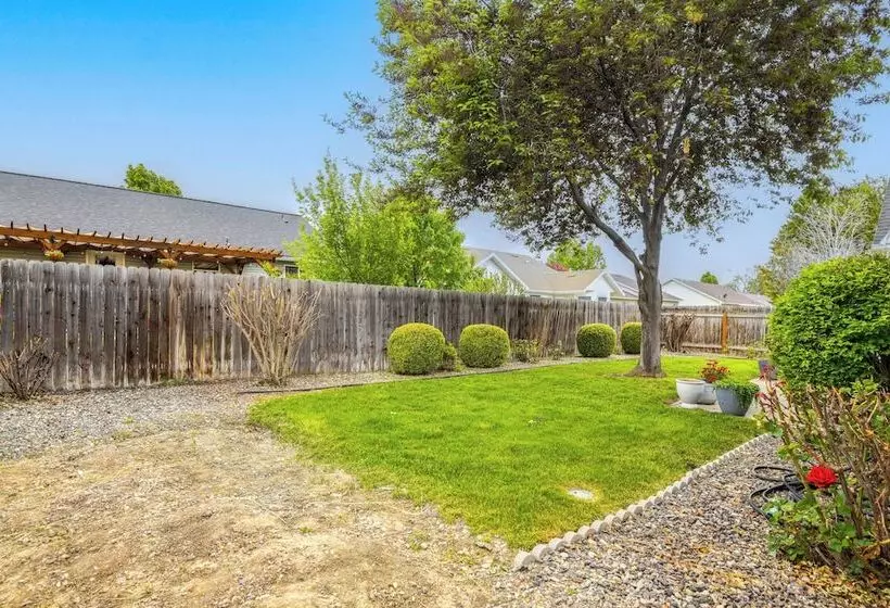 Central Twin Falls Retreat Near Parks & Downtown!