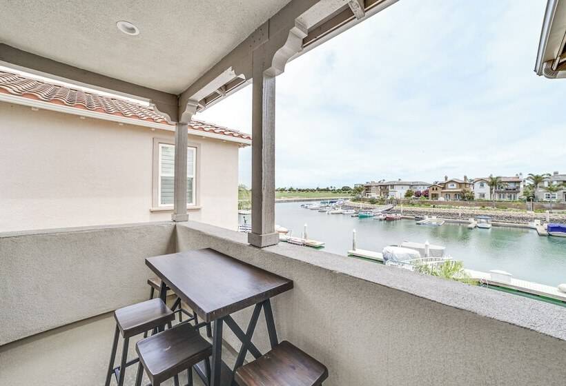 Coastal, Canal Front Oxnard Home ~ 1 Mi To Beach!