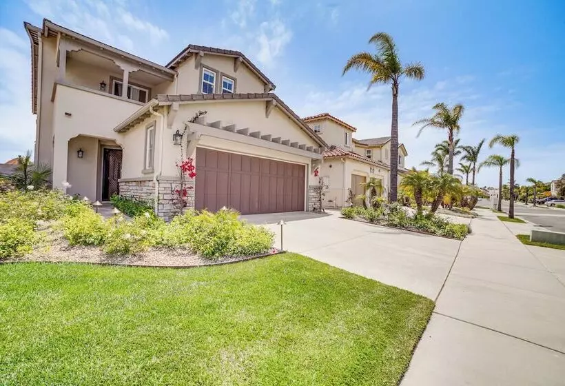 Coastal, Canal Front Oxnard Home ~ 1 Mi To Beach!