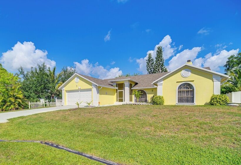 Pet Friendly Sebastian Home, Close To Beaches!