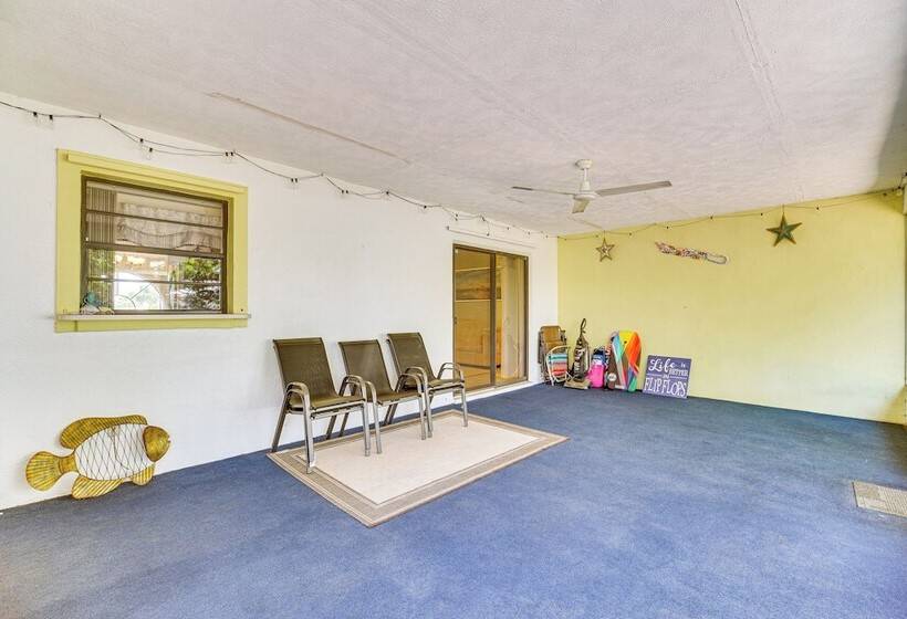 Pet Friendly Sebastian Home, Close To Beaches!