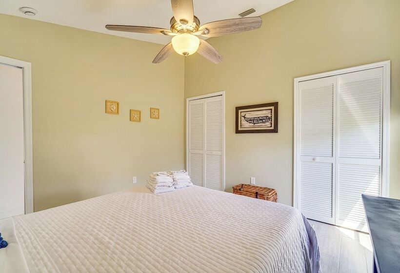 Pet Friendly Sebastian Home, Close To Beaches!