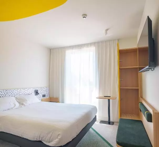 ホテル Hôtel Akena Strasbourg   Hoerdt