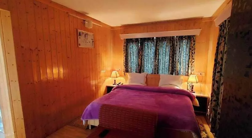 ホテル Ikraam Inn