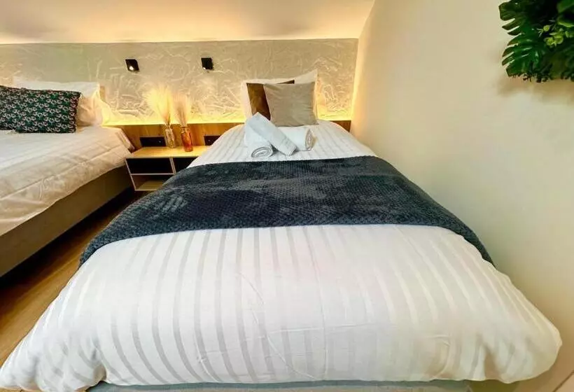 Hotelli Les Rêveries Du Clos Hôtel Particulier De Charme Et Jacuzzi