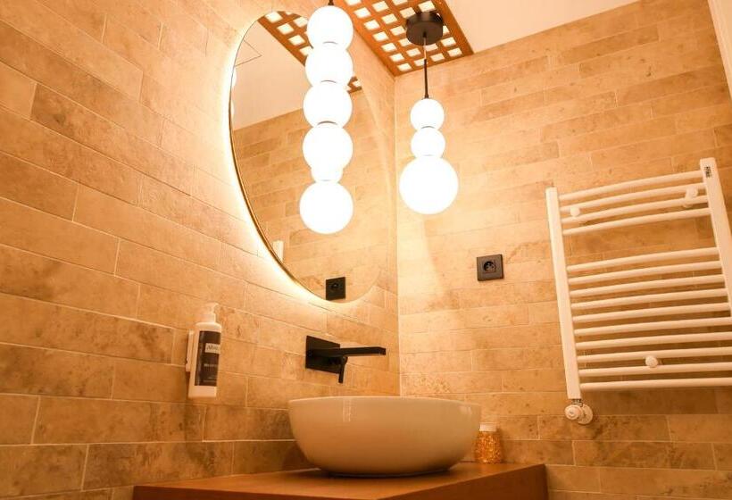 ホテル Les Rêveries Du Clos Hôtel Particulier De Charme Et Jacuzzi