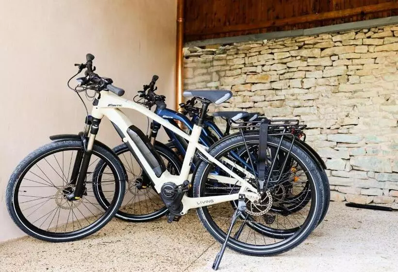 Hotelli Les Rêveries Du Clos Hôtel Particulier De Charme Et Jacuzzi