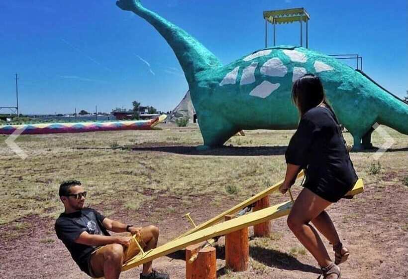 田舎風ホテル Raptor Ranch Glamping