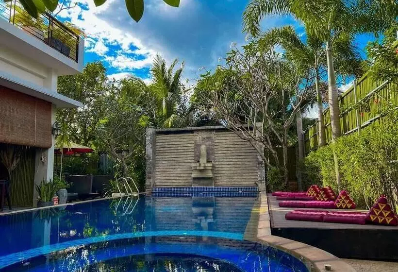 Hotelli The Palmery Boutique & Spa