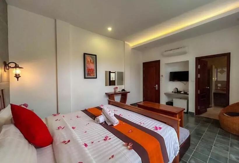 Hotelli The Palmery Boutique & Spa