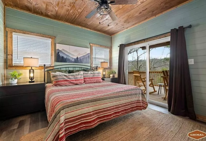 Luxe Mountain Pool Escape By Ghosal Luxury Lodging