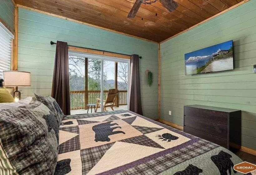 Luxe Mountain Pool Escape By Ghosal Luxury Lodging