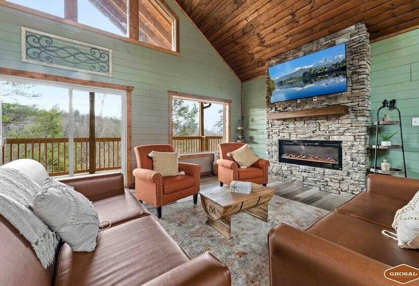 Luxe Mountain Pool Escape By Ghosal Luxury Lodging