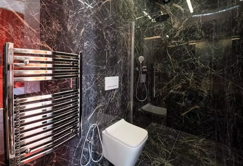 Mediterana Art Deco Resort