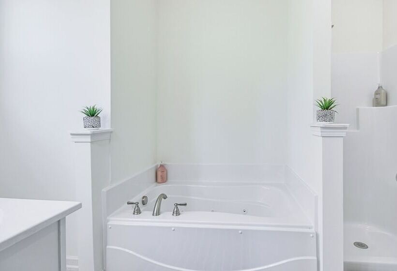 Savannah Lakes Village Home: Golf & Hike!