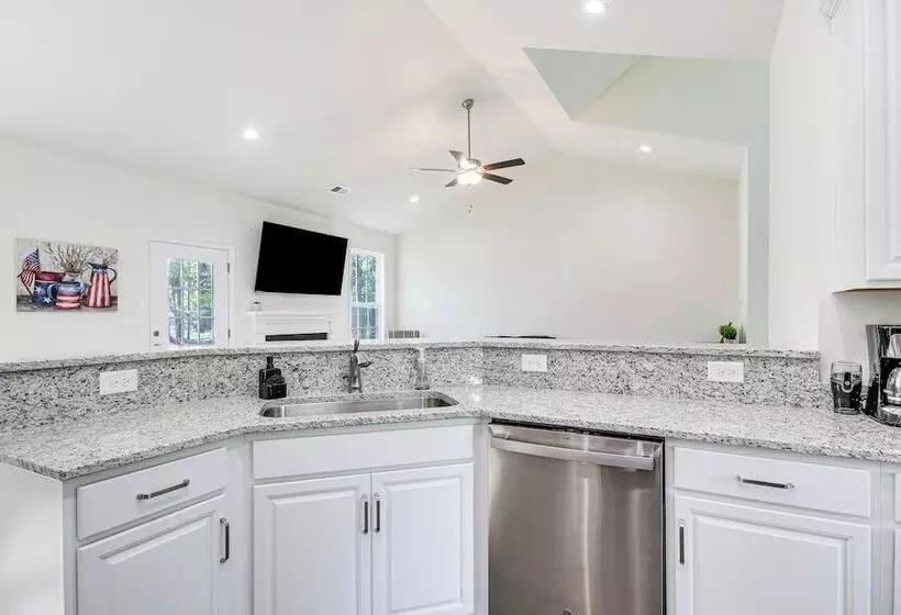 Savannah Lakes Village Home: Golf & Hike!