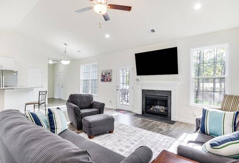 Savannah Lakes Village Home: Golf & Hike!